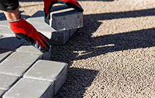 Что такое тротуарная плитка: виды, размеры, материалы